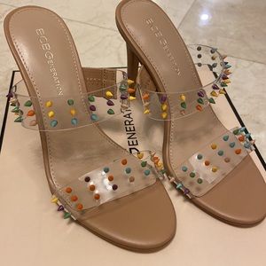 NEW!!!! BCBG Jidana Embellished Sandal 36 / 6 nude/multi